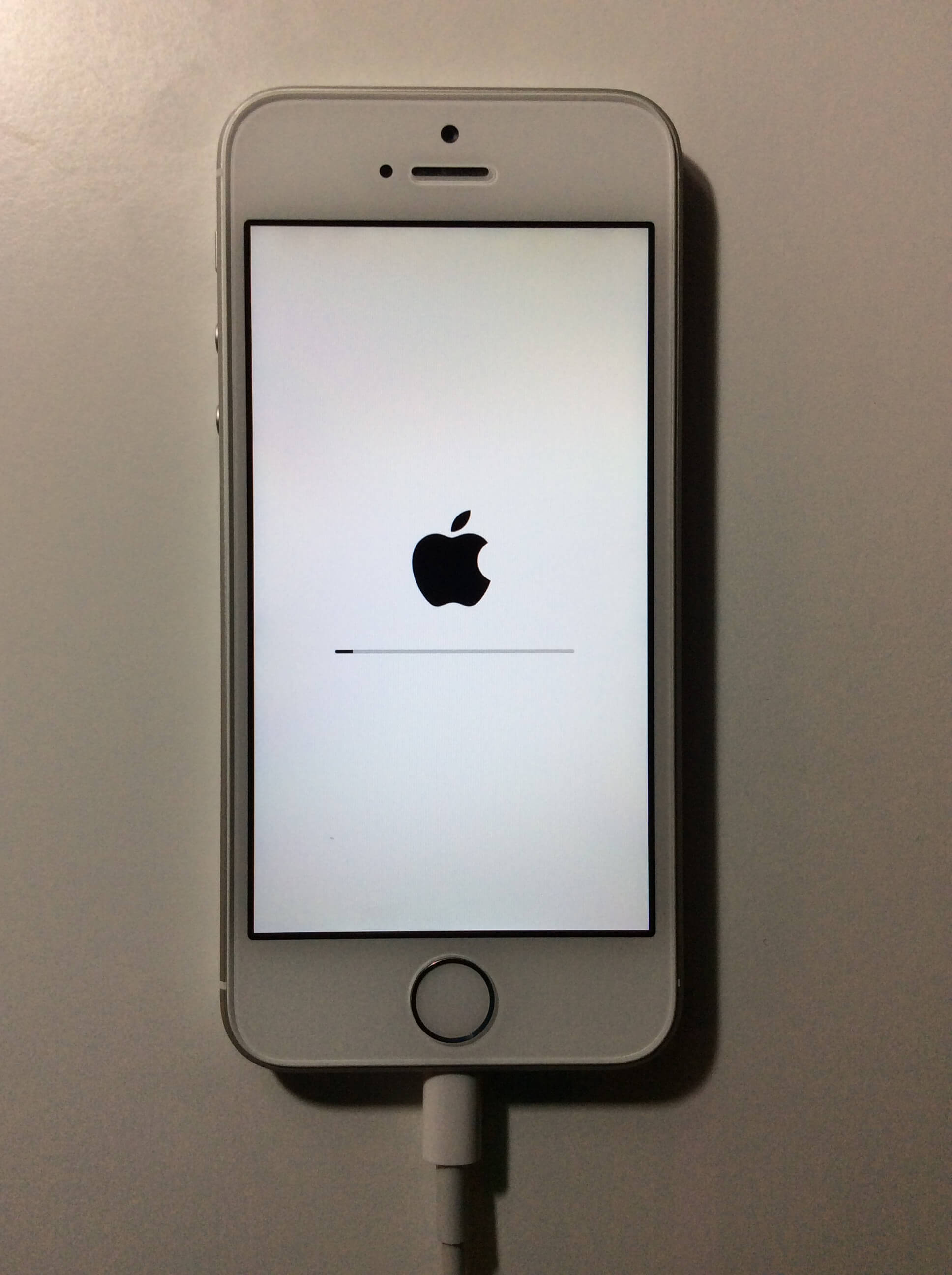 Al actualizar el iPhone muestra el logotipo de iTunes - ReparamosiPhone